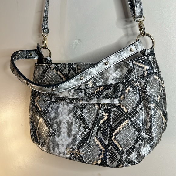 Jessica Simpson crossbody purse python / snake / reptile print - NEW WITH TAGS - Picture 4 of 6